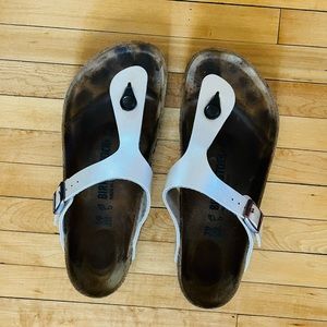 Birkenstock Gizeh - Sz 9 / 39 - Pearl White